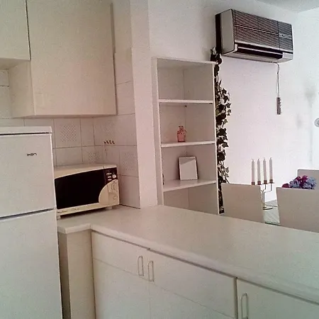 Limnaria West Park Апартаменты *