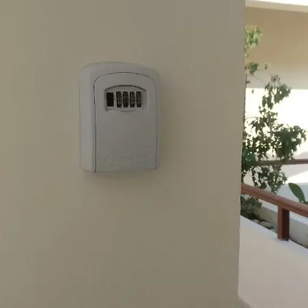 Limnaria West Park Апартаменты