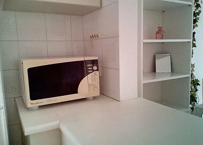 Limnaria West Park Apartmán *