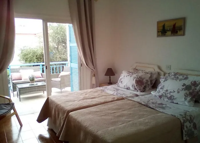 Limnaria West Park Apartmán